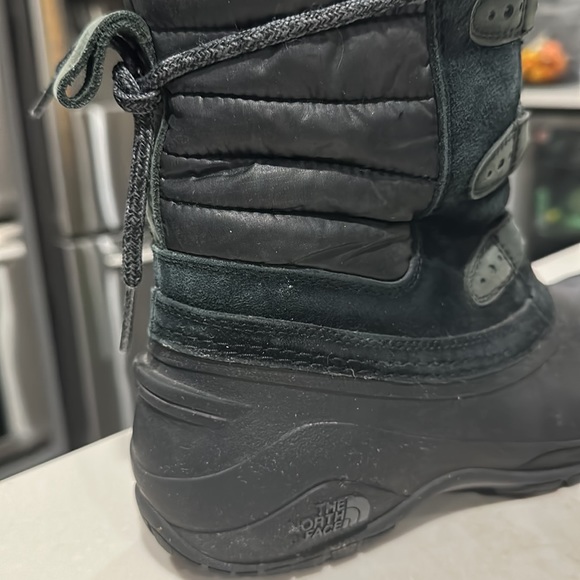 The North Face boots - Picture 4 of 5